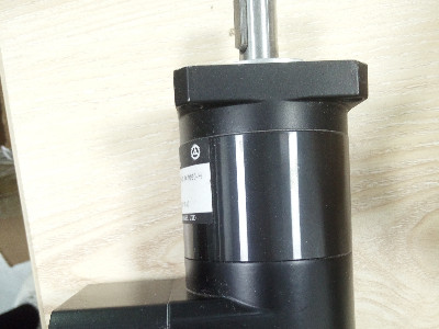 行星減速機(jī)和普通減速機(jī)用的人哪個(gè)多一點(diǎn)？